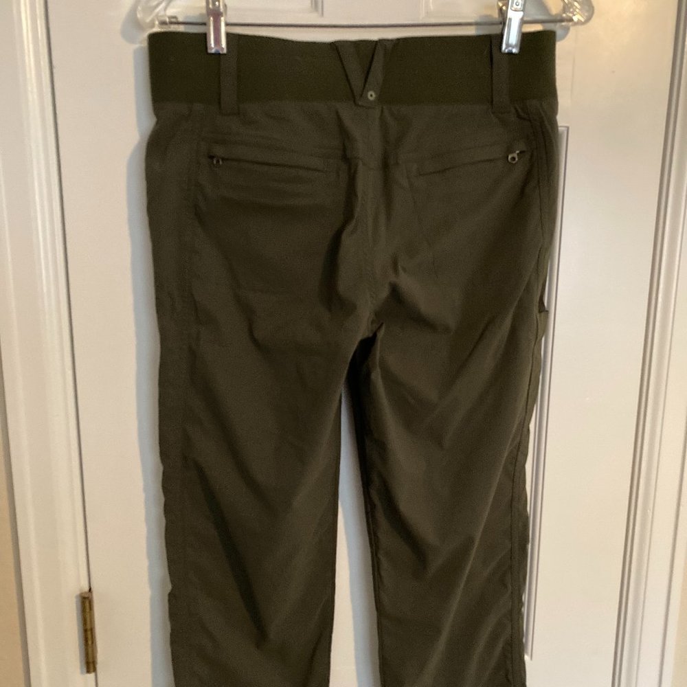 Title Nine Clamber Capri - Sz 6